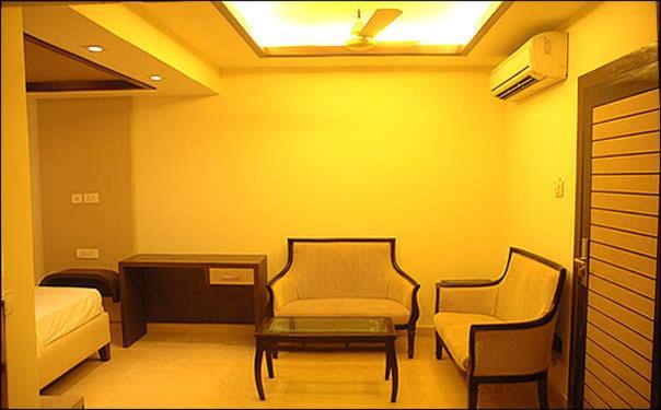 J S Residency 3*